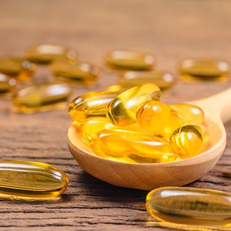 Experts Help Clarify Who Should Take Fish Oil Supplements